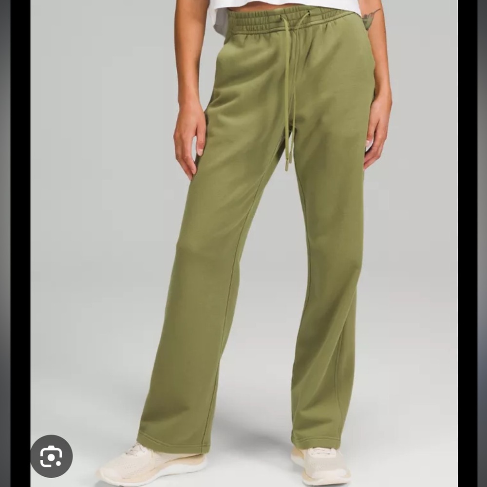 • lululemon • loungful straight leg sweatpant